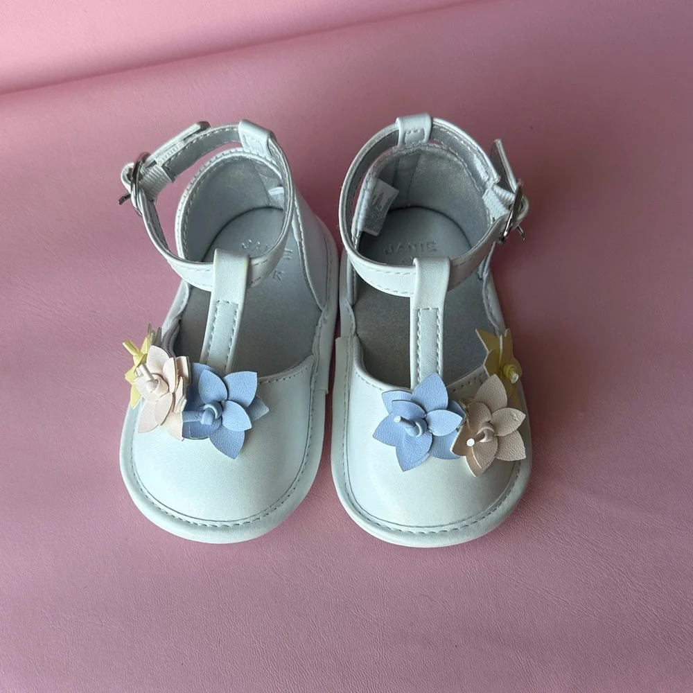 Janie and Jack baby girl Sandals with Floral Accents 6-12months